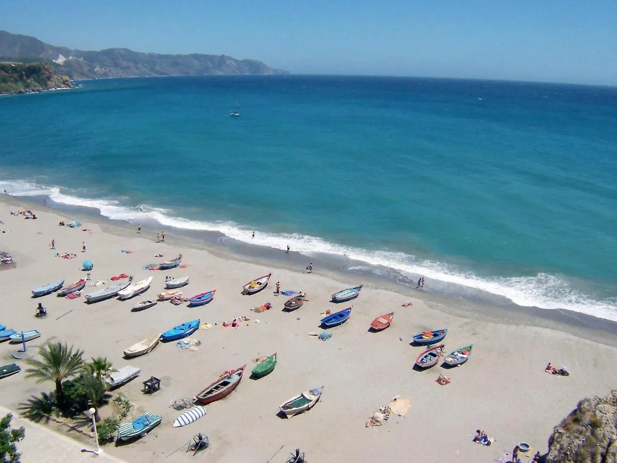 Edf Almijara - Sleeps 4 Apartment Nerja Spain
