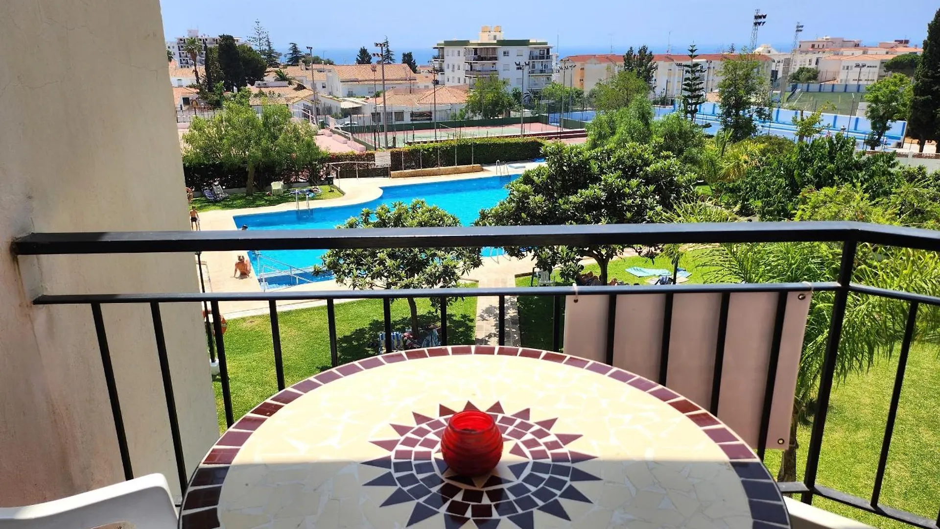 Edf Almijara - Sleeps 4 Apartment Nerja