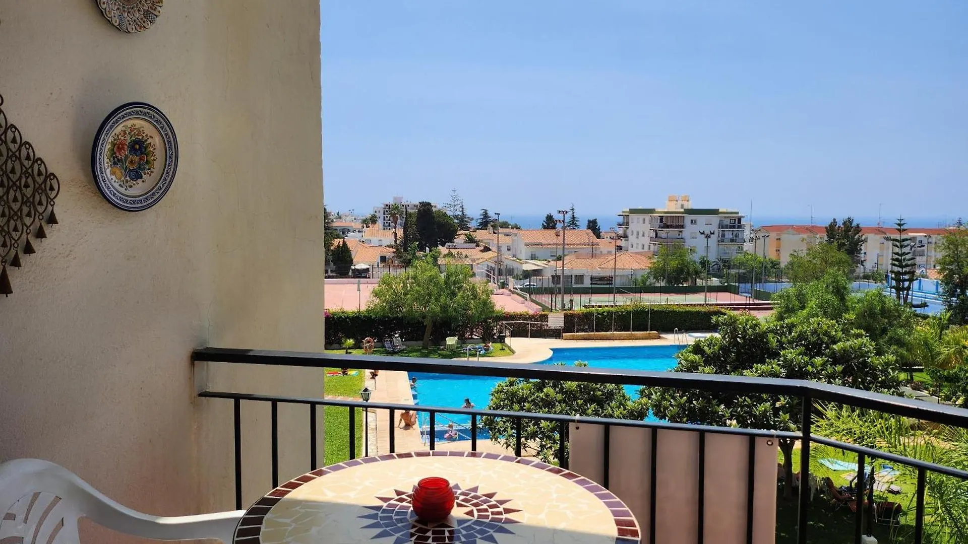 Edf Almijara - Sleeps 4 Apartment Nerja Spain